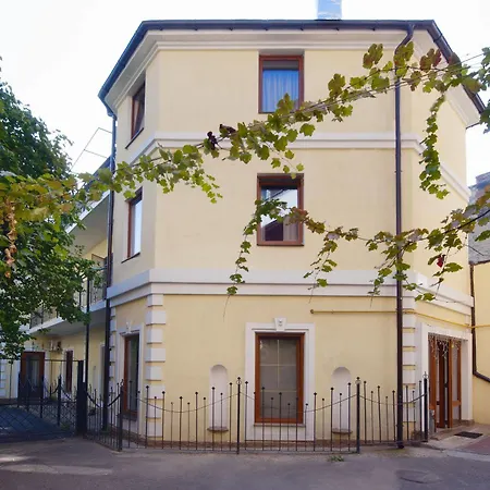 Πανδοχείο Geneva Park
