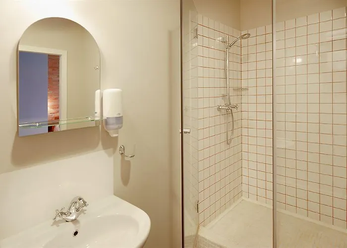 Värdshus Geneva Park